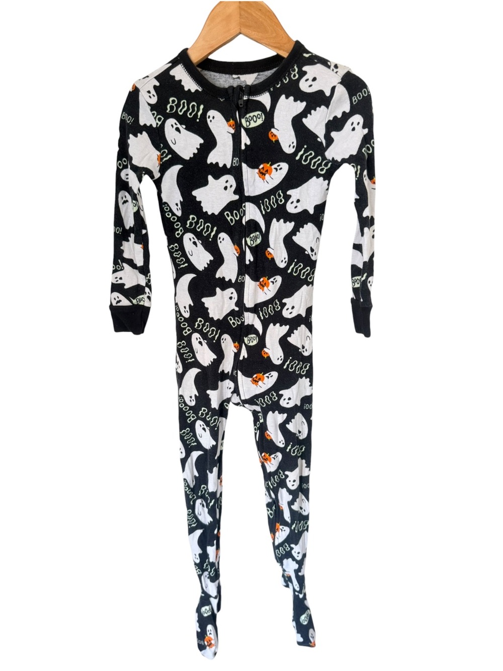 Old Navy Black Ghost Print Footed One-Piece Pajamas Halloween 4T